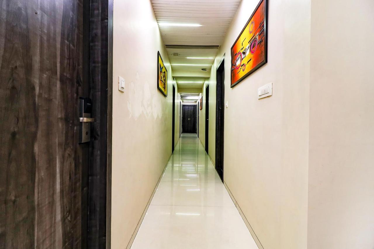 Fabhotel Grand Heritage - Nr Bkc Mumbai Exterior photo