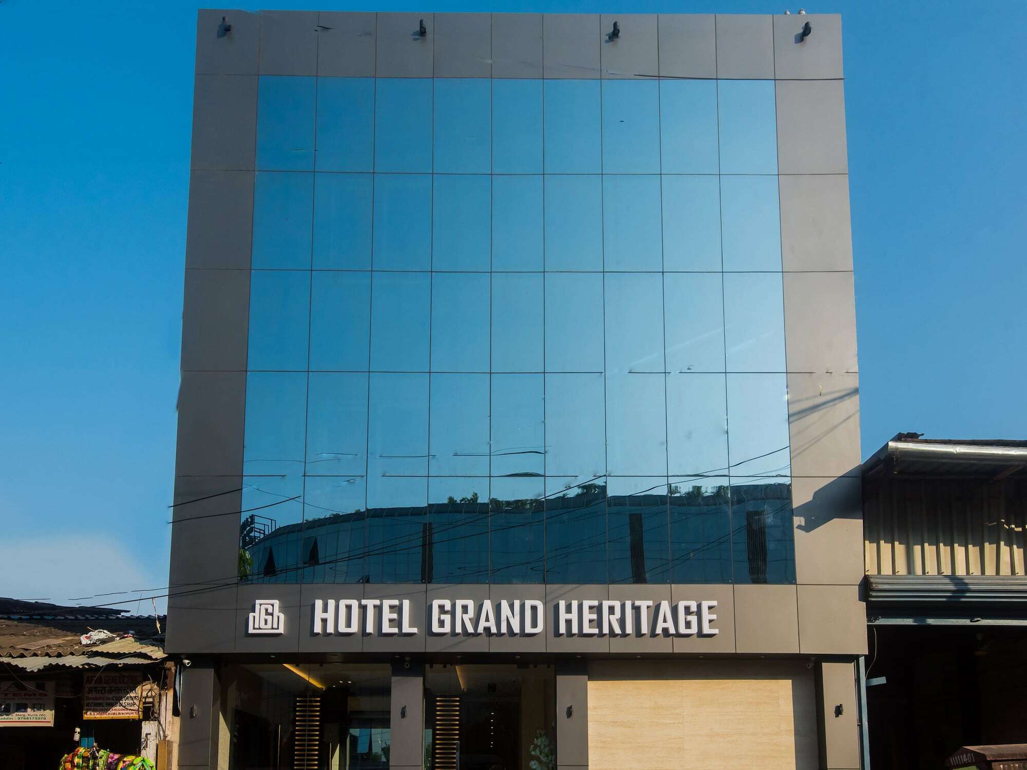Fabhotel Grand Heritage - Nr Bkc Mumbai Exterior photo